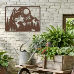 Weather resistant outdoor metal wildlife wall art