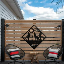 Coyote metal art porch outdoor