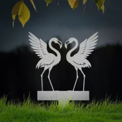 Silver Drama Flamingos Metal Yard Art Exterior Decor
