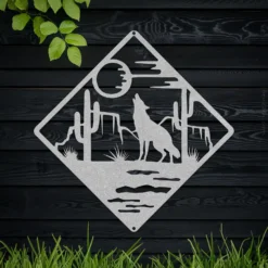Silver howling coyote metal art exterior powder-coated steel decor