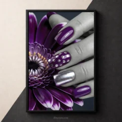 Glossy aesthetic nails wallpaper purple-manicure-design