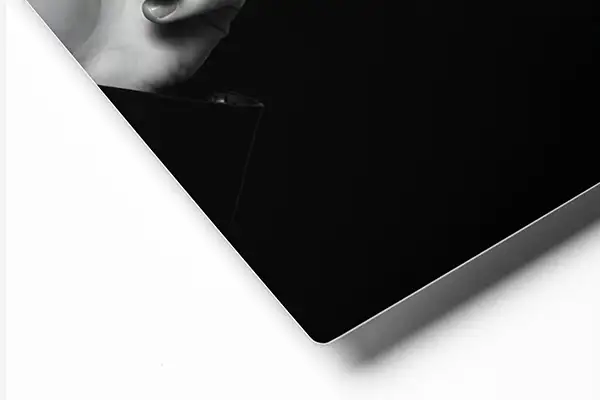 Custom aluminum print — high gloss personalized wall art by Bruzzen